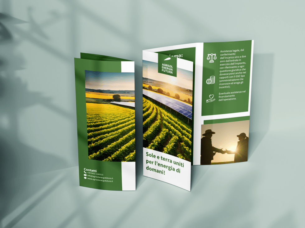 Progettazione Grafica Brochure tre Ante | Agrisol | Udine | Friuli Venezia Giulia | Alessandra Conte Graphic Designer